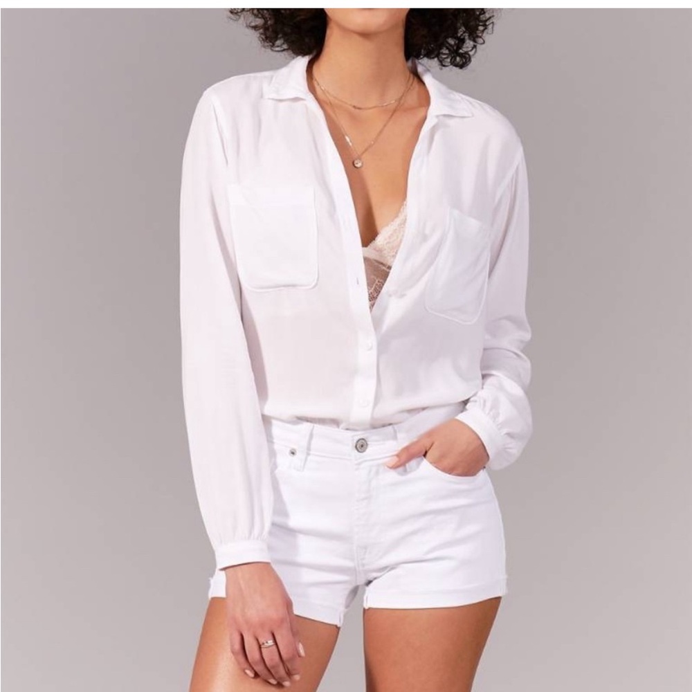 Abercrombie & Fitch white denim shorts